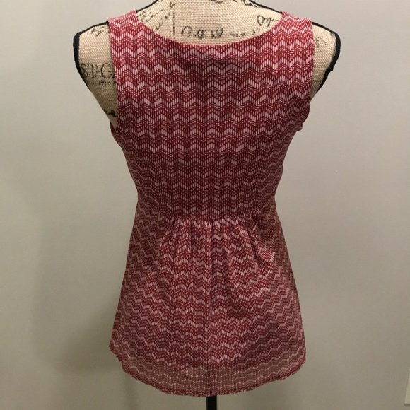 {NY&Co} Red Chevron Surplice Top - Picture 3 of 5